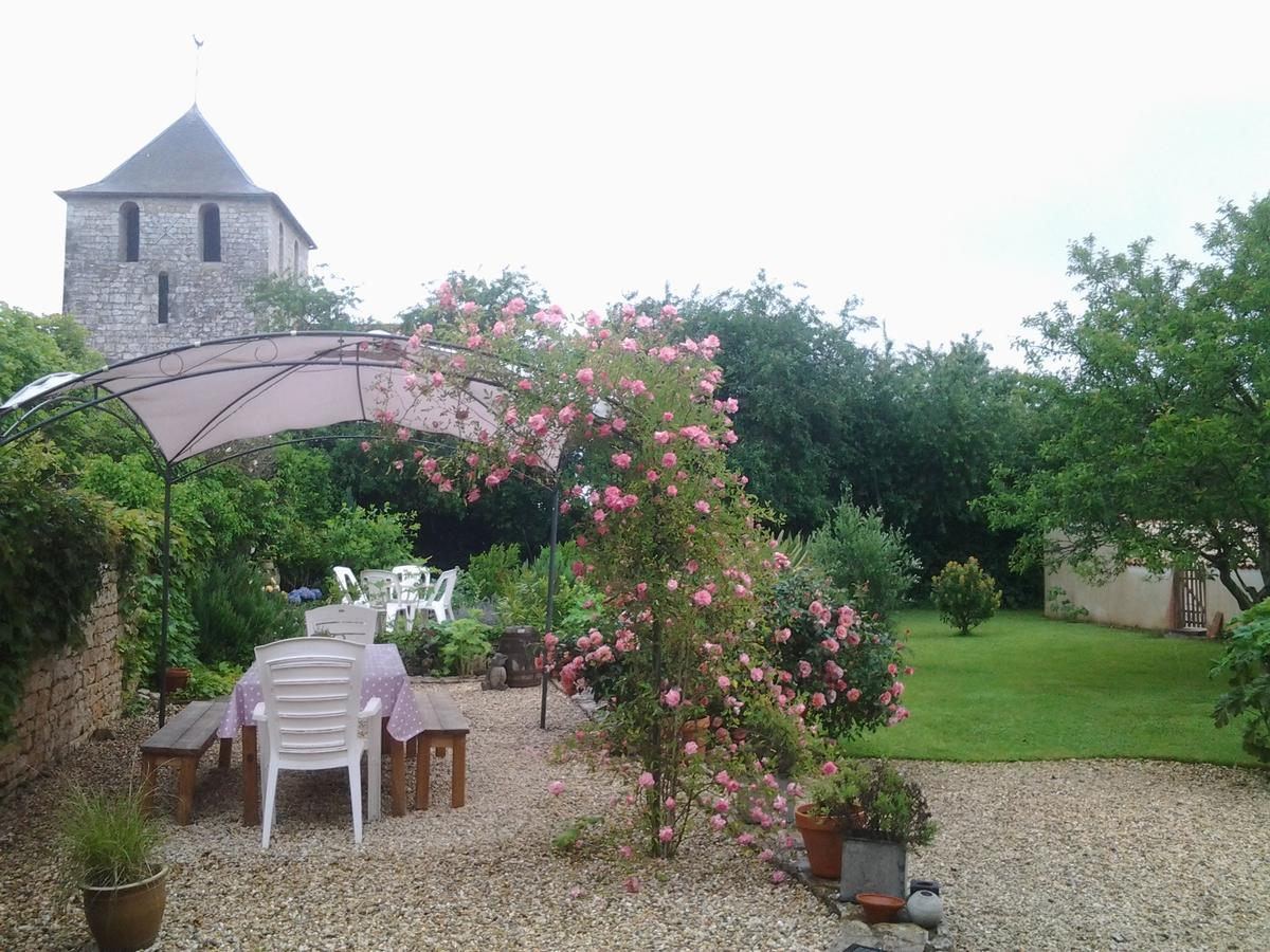 La Belle Lavande, Chambre D Hote Chenommet Exterior photo